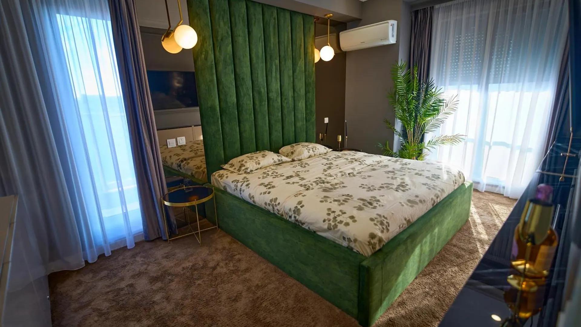 Cozy Glow Loft Bucharest Apartment
